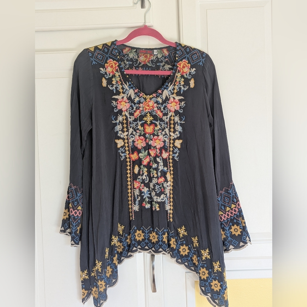 Johnny Was Floral Bohemian Peasant Tunic Top SzS Beautiful Embroidery